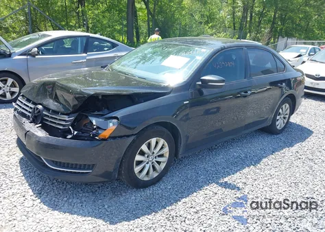 2014 Volkswagen Passat 2.5L Wolfsburg Edition z USA, uszkodzony, nr VIN 1VWAP7A31EC003851